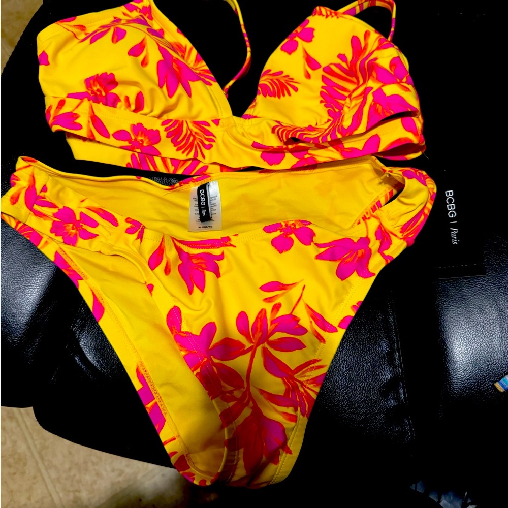 Cute bikini yellow with pink flowers.